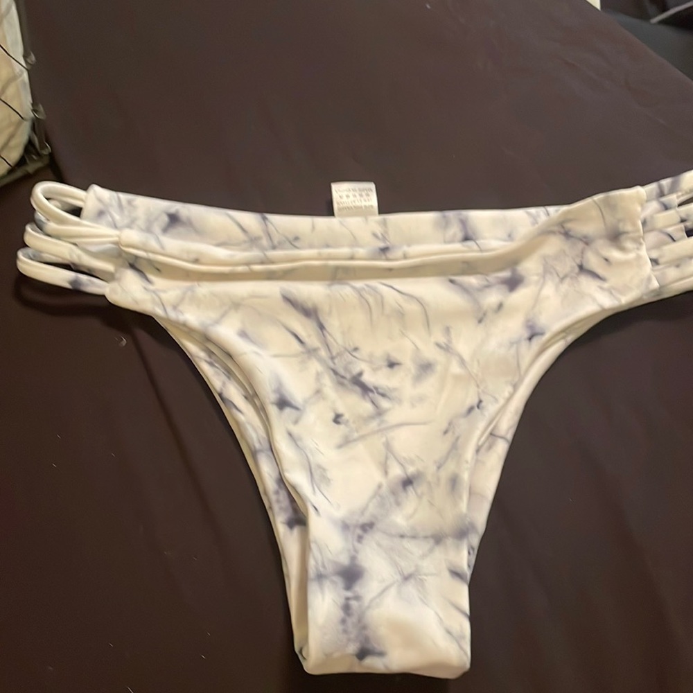 bikini bottoms